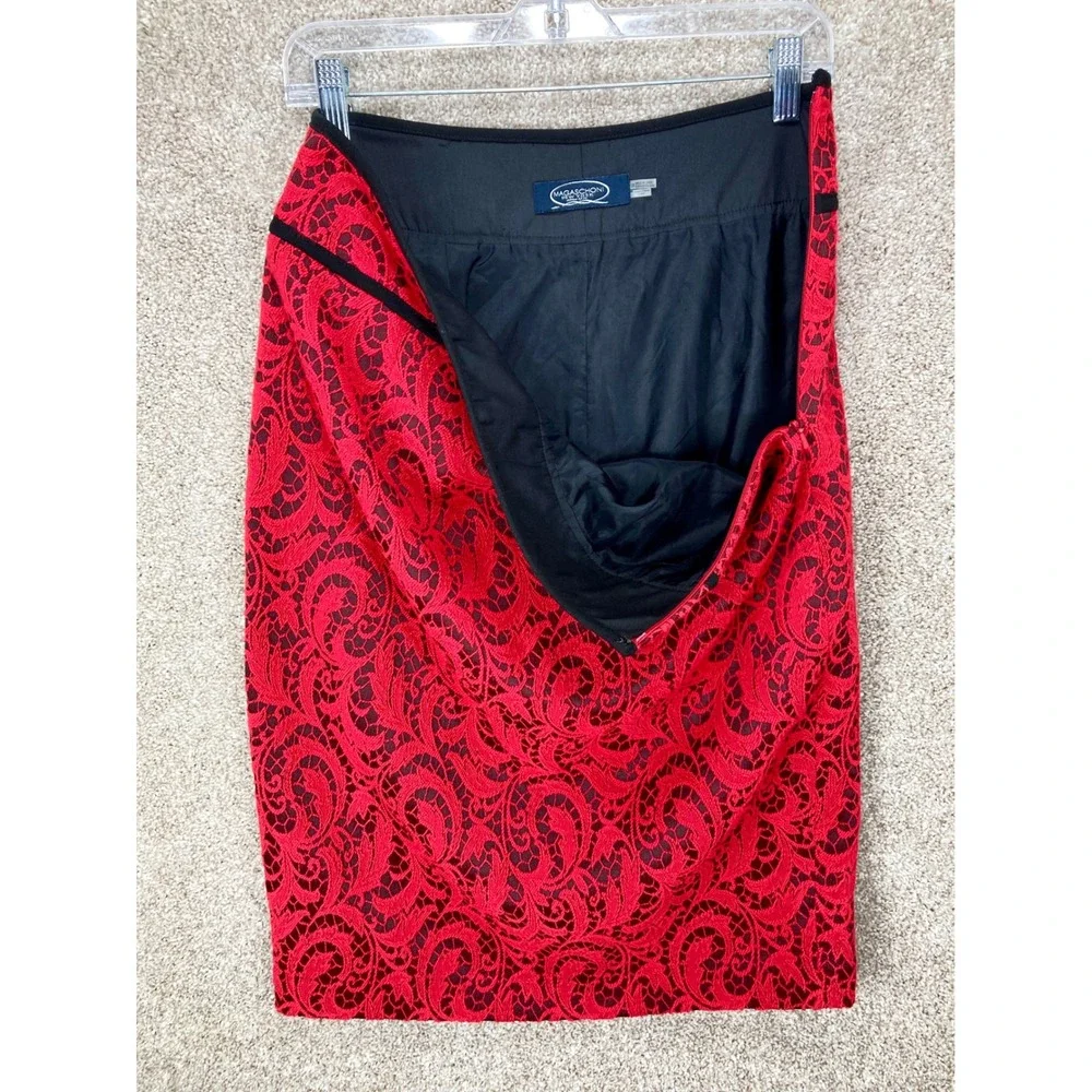 Magaschoni Lace Scroll Pencil Skirt Women 12 Red Black Dark Academia Office Chic